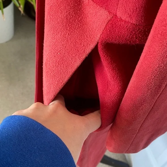 Beautiful Rare Vintage Red Suede Button Up Penny Lane Coat W/ Fur Collar And Bow